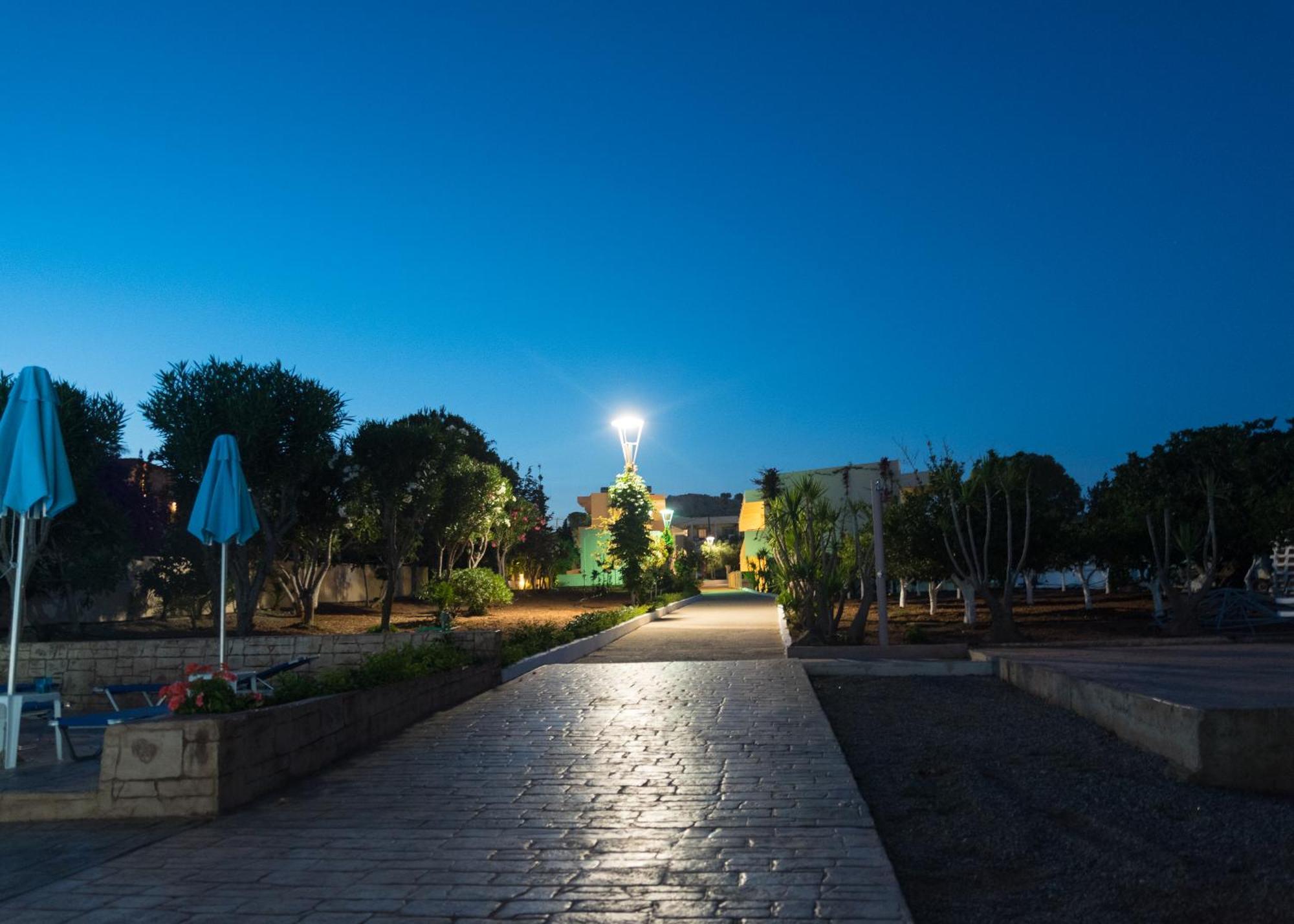 Amaryllis Front Beach Hotel Λάρδος Εξωτερικό φωτογραφία